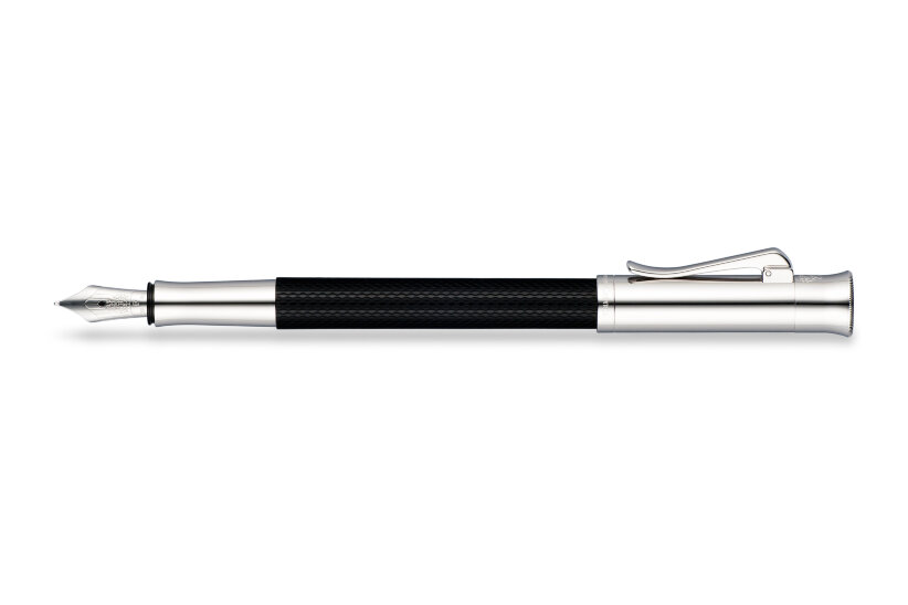 Перьевая ручка Graf von Faber-Castell Classic Guillloche Black (FCG146541),(FCG146540)