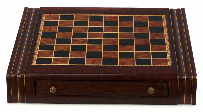Шахматная доска кожаная Барокко FRET 50х44,5х8